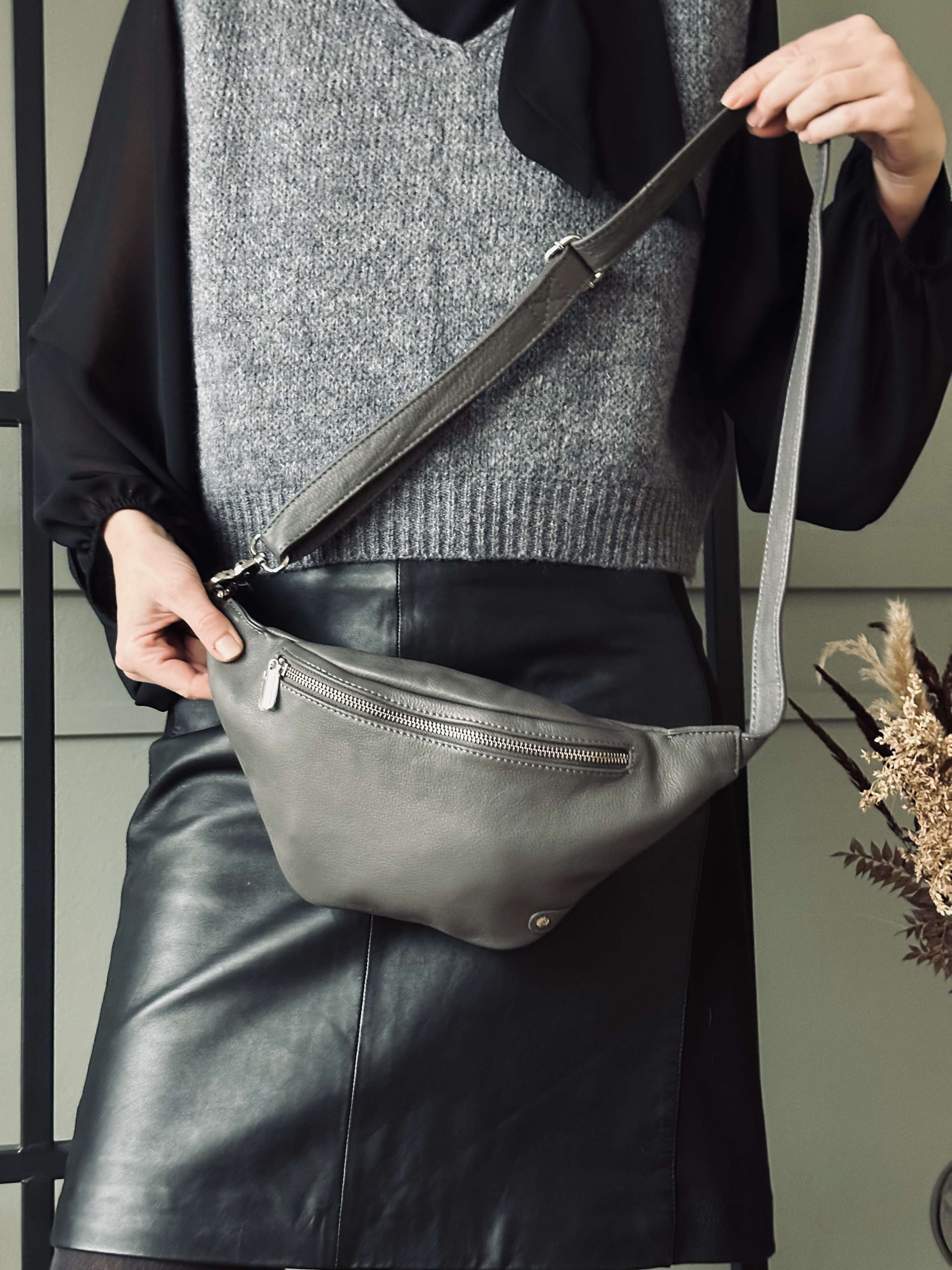 Bumbag Aura Grey - Image 4