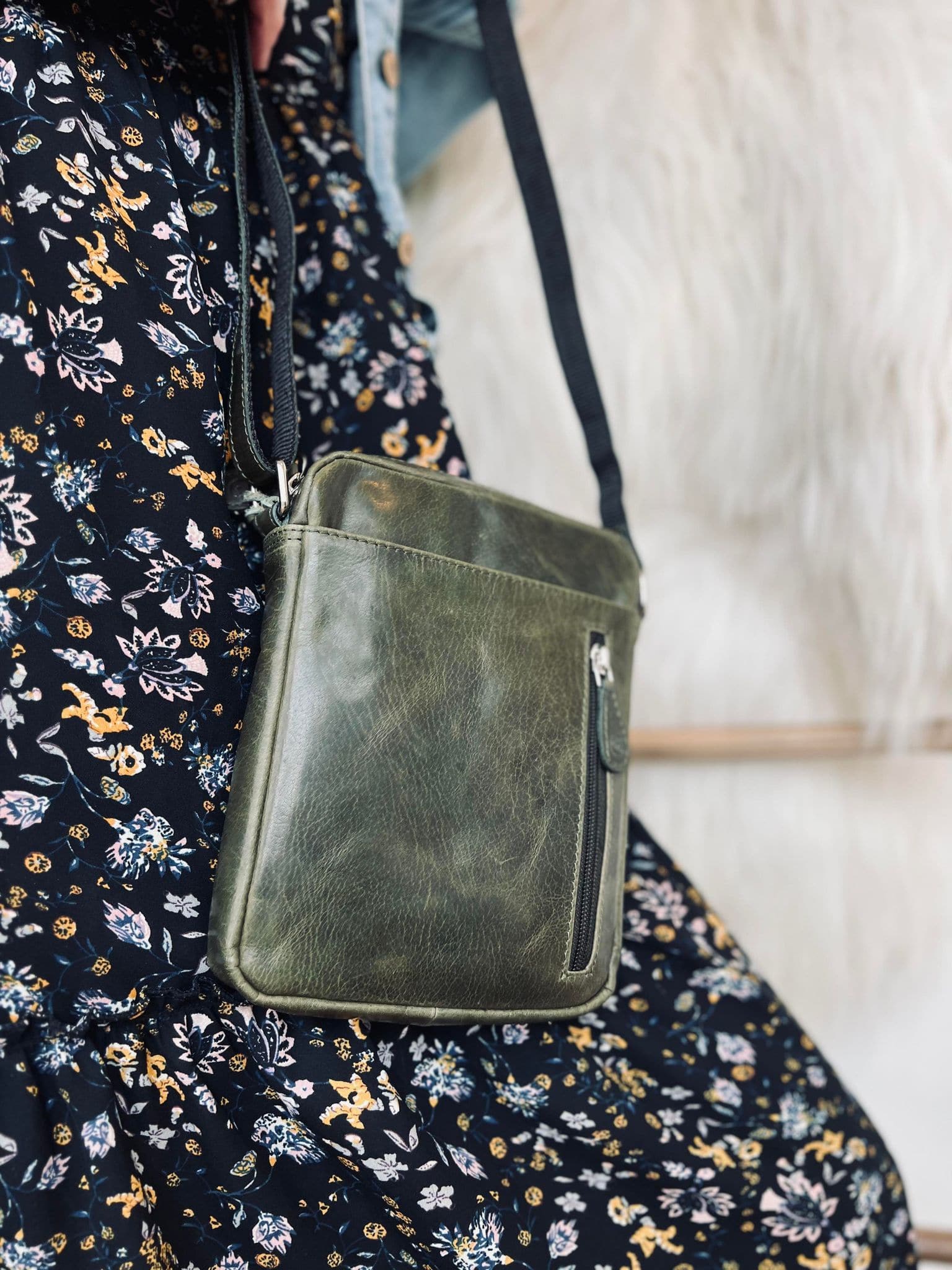 Mobiltaske / Crossover – Green Daily - Image 6
