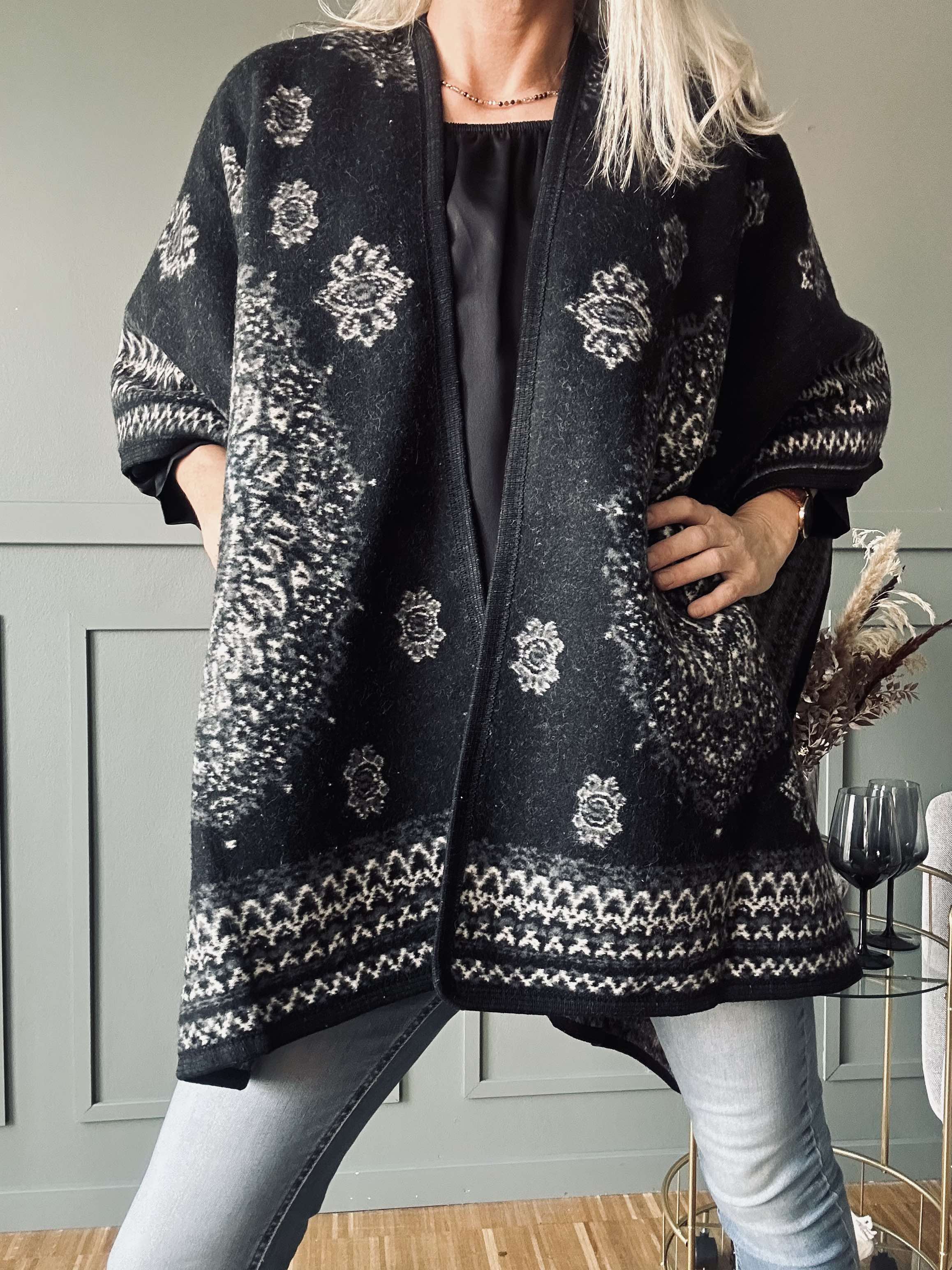 Poncho Black boheme - Image 4